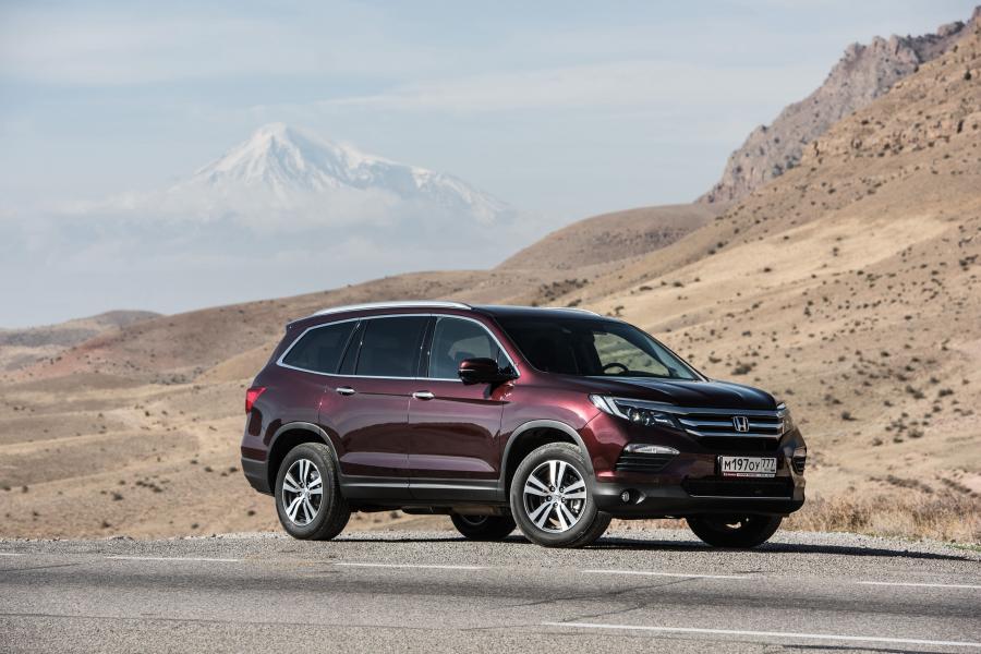  Honda Pilot 2015 года  (CIS) (фото 7 из 30)